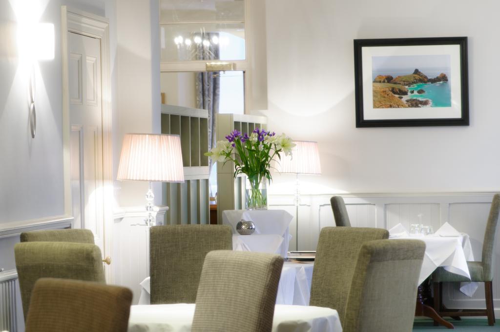 Cove & Hotel 4*