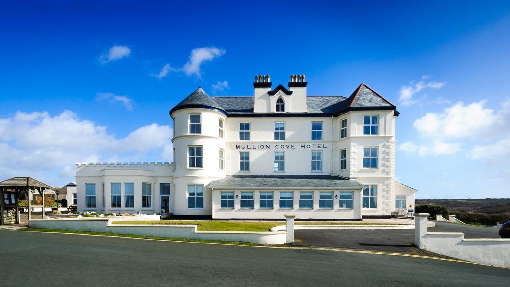 Cove & Hotel 4*