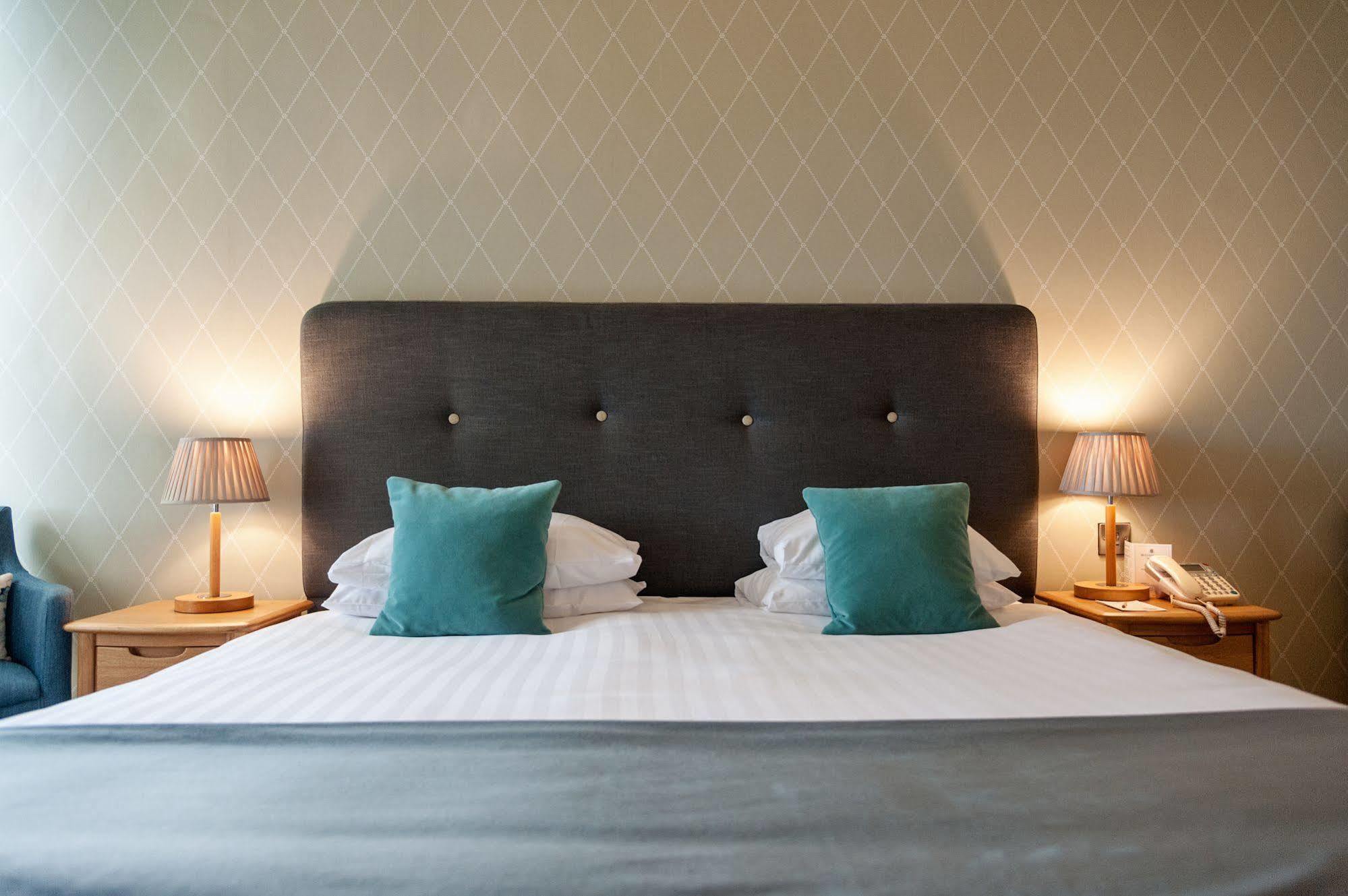 Cove & Hotel 4*